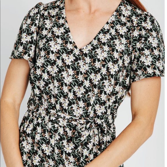 Piper and Scoot Romina Floral jumpsuit in Black - Picture 4 of 8